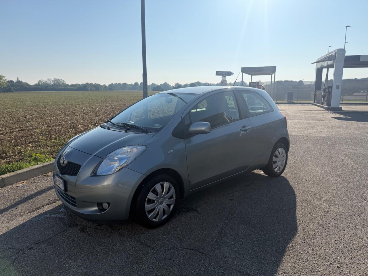 Toyota Yaris 1.3 3 porte Sol