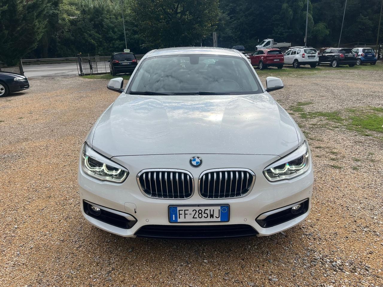 Bmw 118 118d 5p. Urban