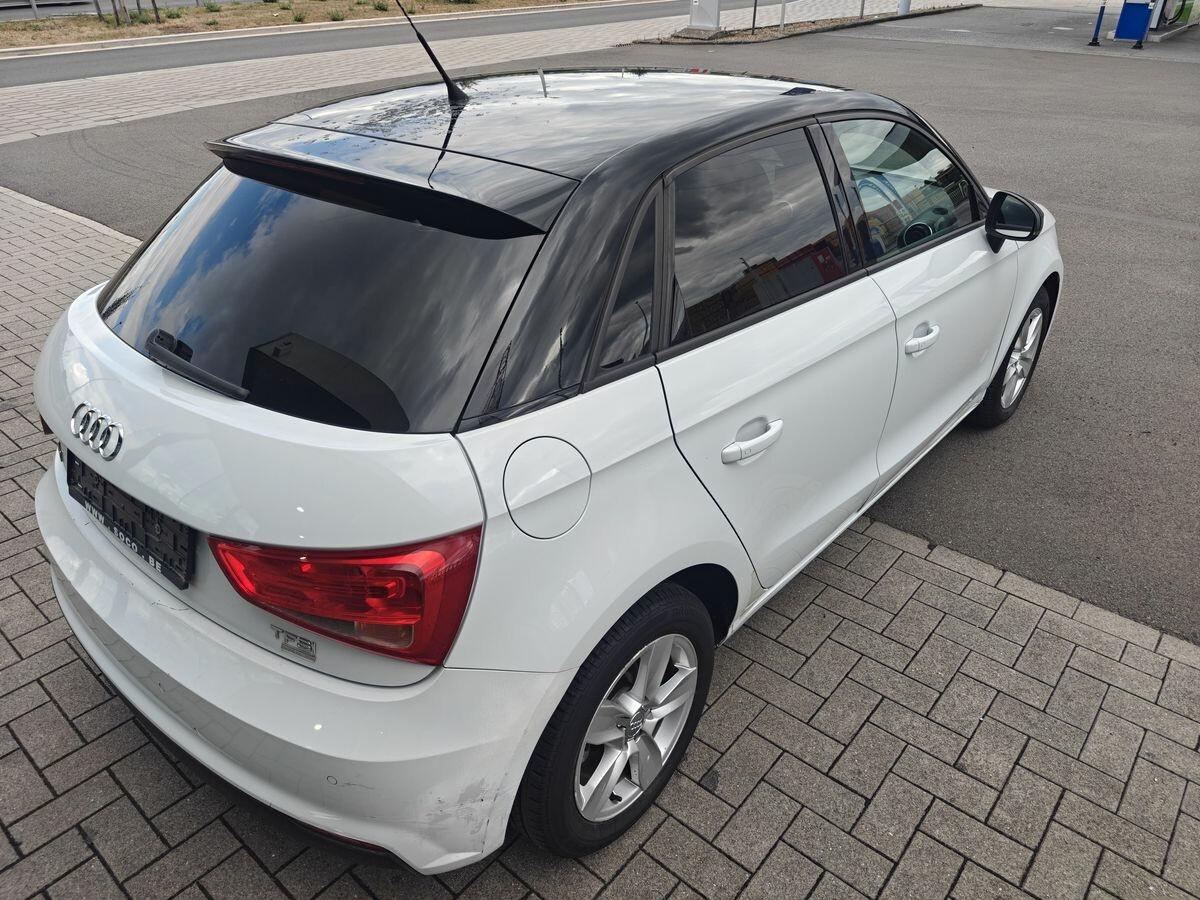 Audi A1 SPB 1.0 TFSI ultra S tronic