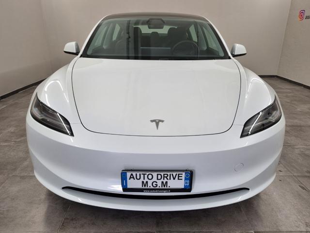 TESLA Model 3 NV35 RWD Premium