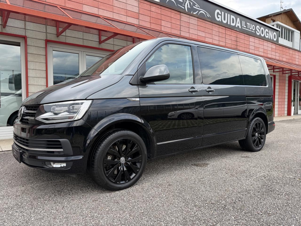 Volkswagen Multivan T6 - DSG 4Motion Highline FULL