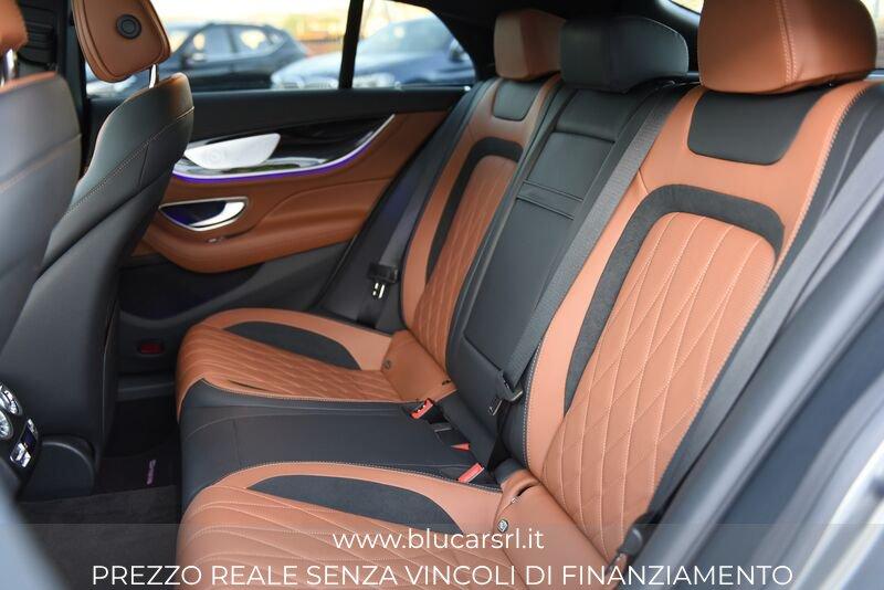 Mercedes-Benz AMG GT 43 4MATIC+ Mild hybrid
