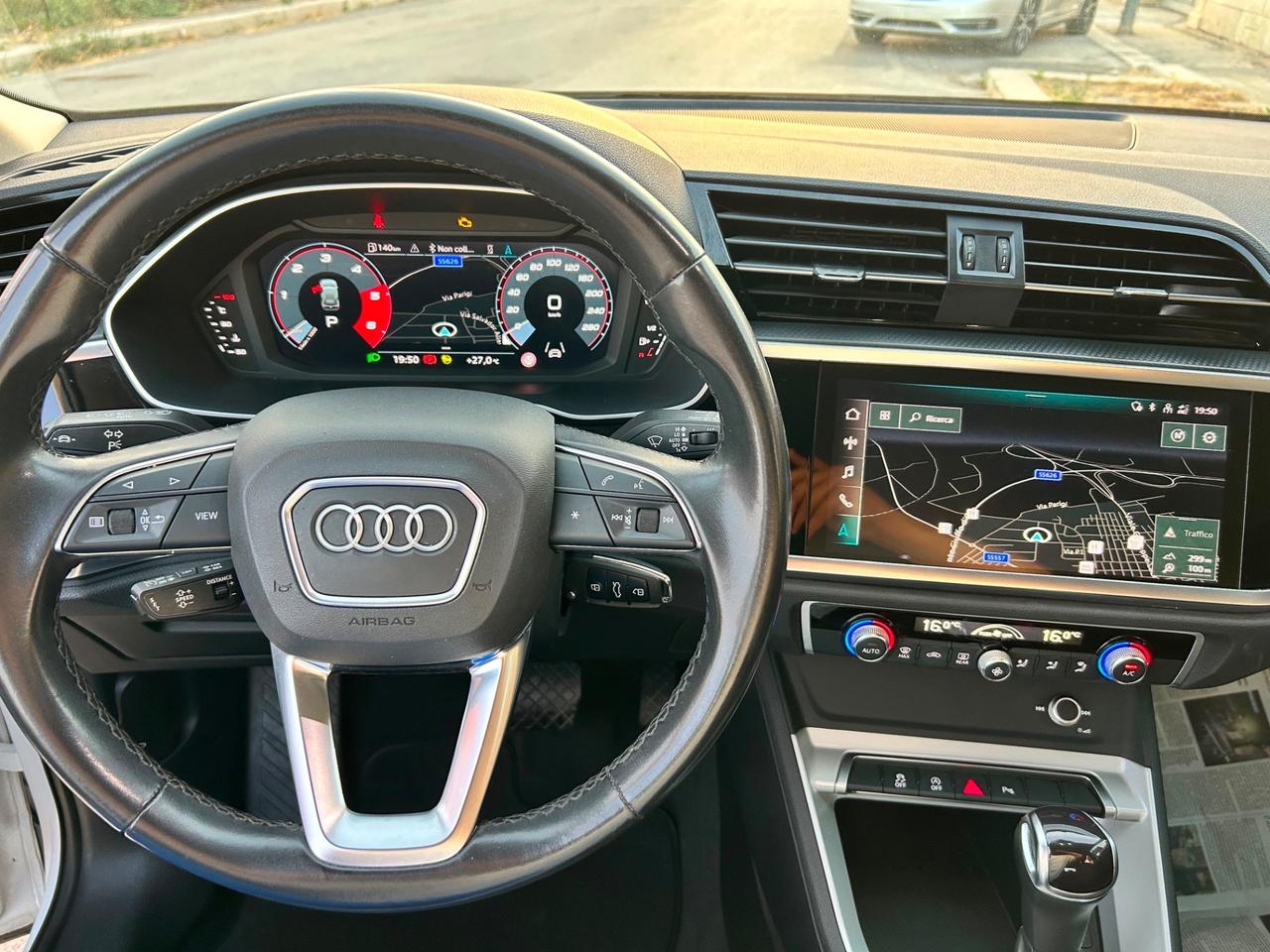 Audi Q3 35 TDI S tronic Business 2022