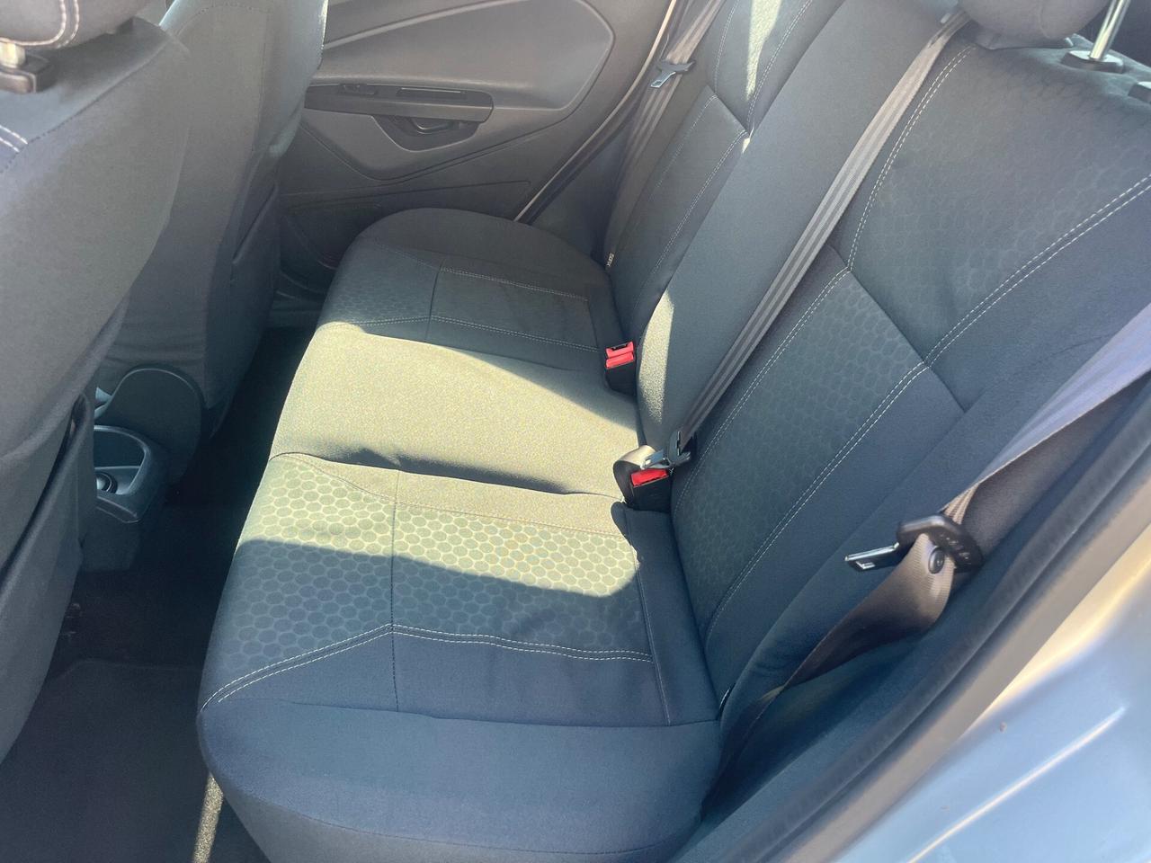 Ford Fiesta 1.4 TDCi 5p. Titanium