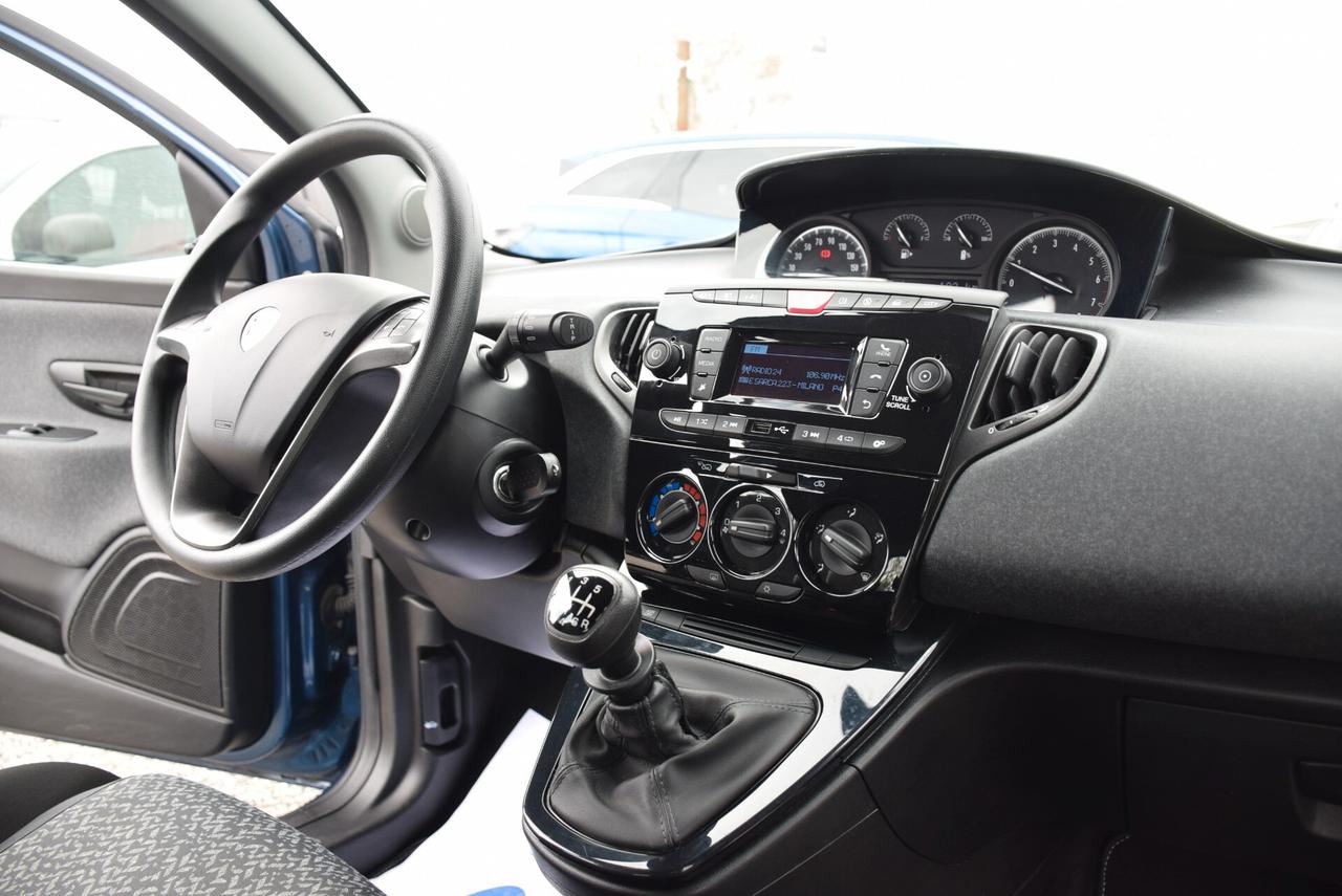 Lancia Ypsilon ALBERTA FERRETTI 1.0 HYBRID FireFly 5 posti CLIMA LED BT NEOPATENTATI