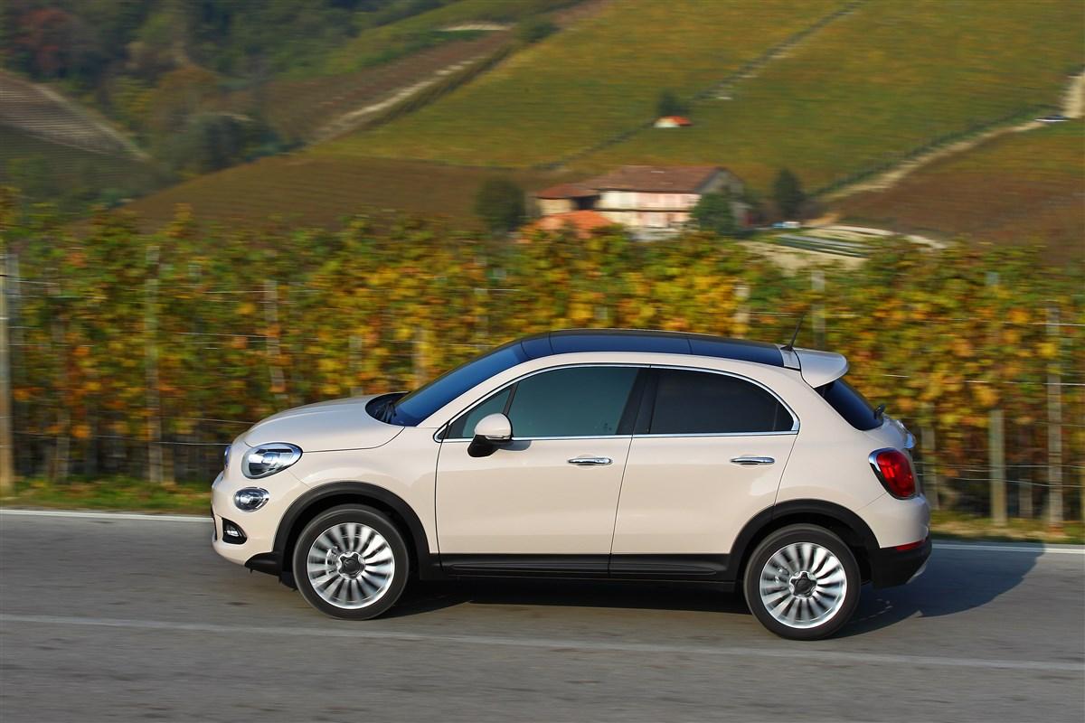 FIAT 500 X 2015 - 500X 1.3 mjt Lounge 4x2 95cv