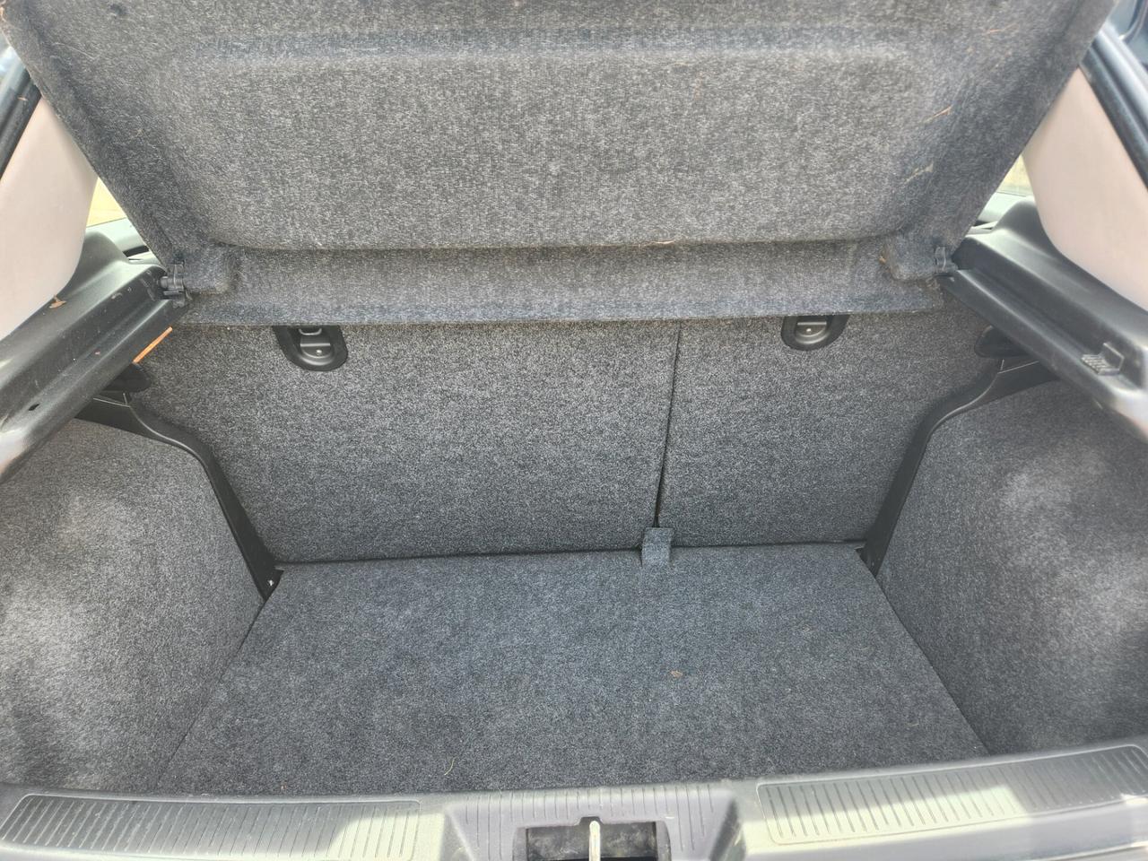 Grande Punto 1.3 MJT 75 CV x NEOPATENTATI