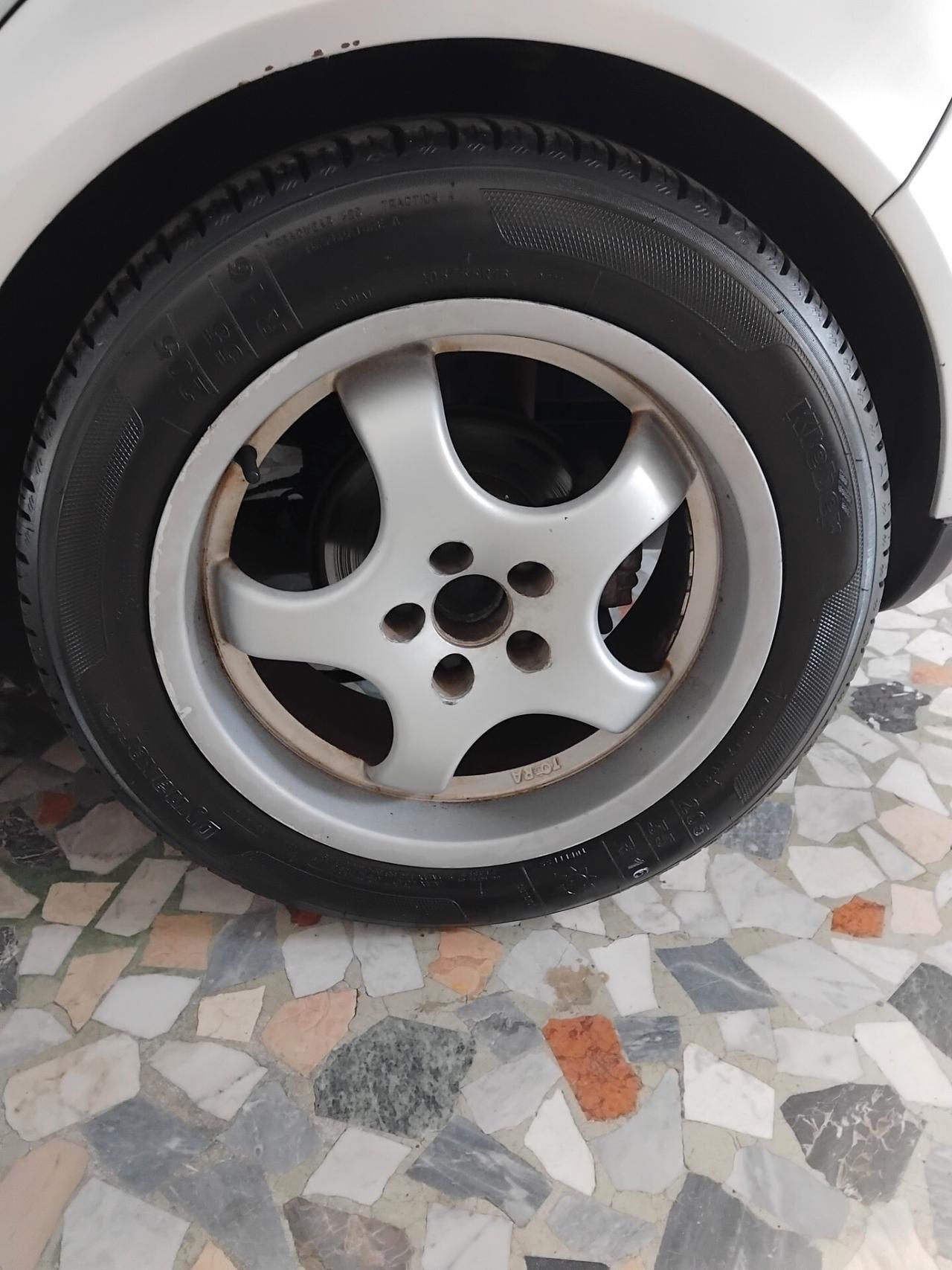 Volkswagen Golf 1.9 TDI/130 CV cat 5p. Highline