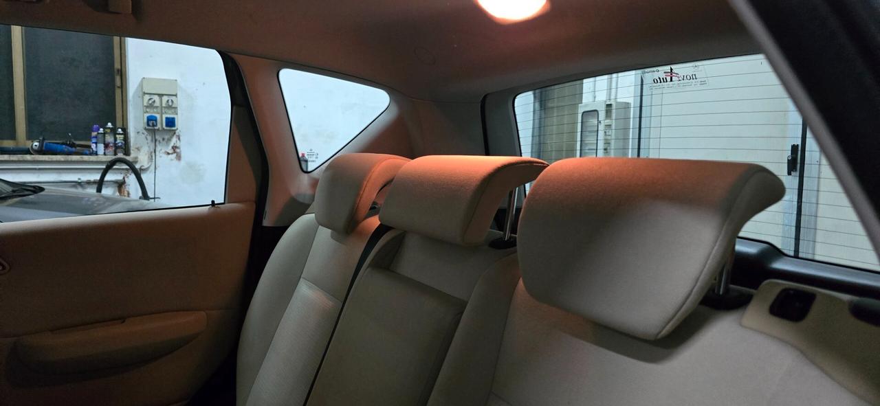 Mercedes-benz A 150 160 BlueEFFICIENCY Elegance