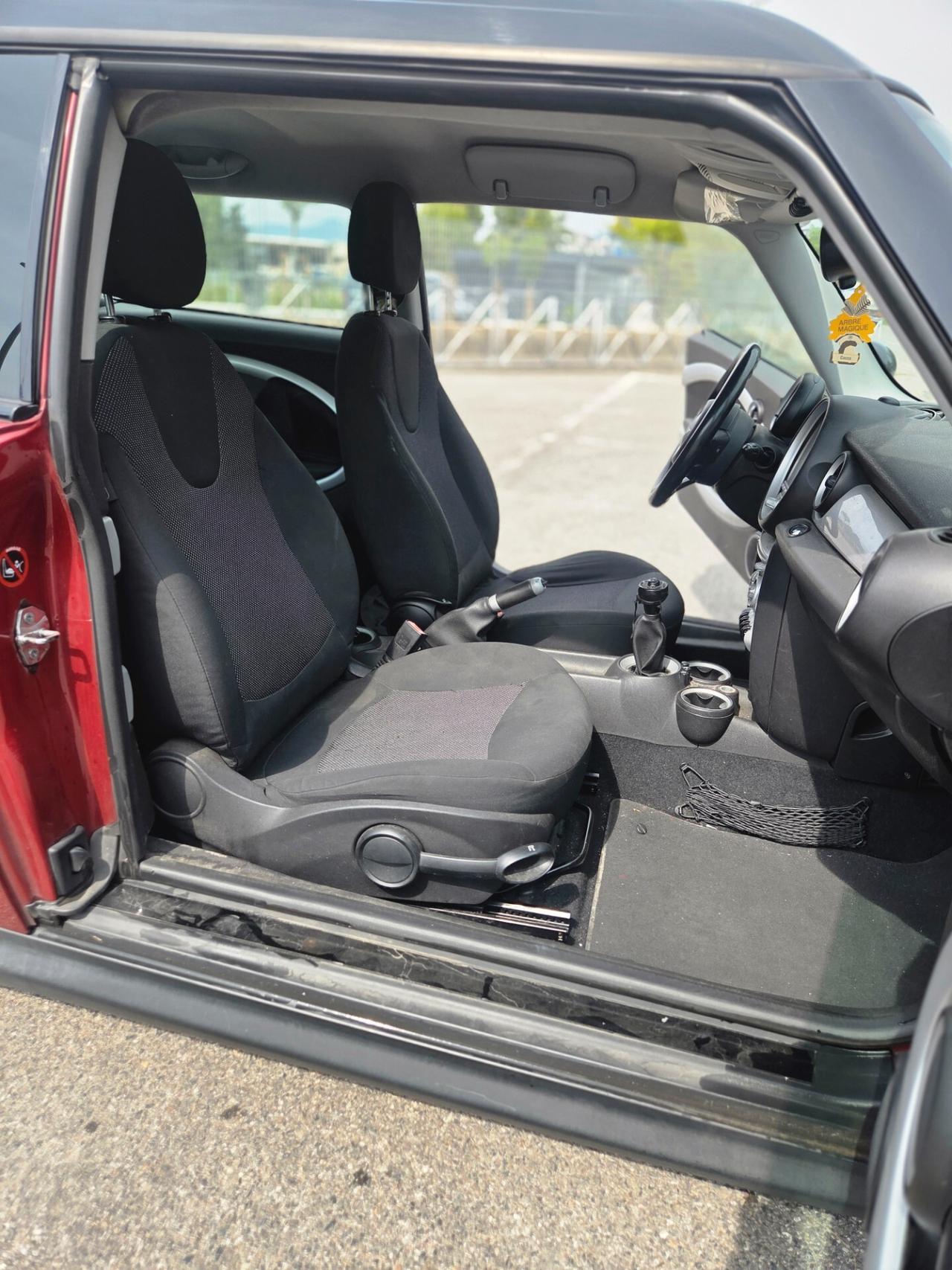Mini Cooper Clubman 1.6 16V D Chili