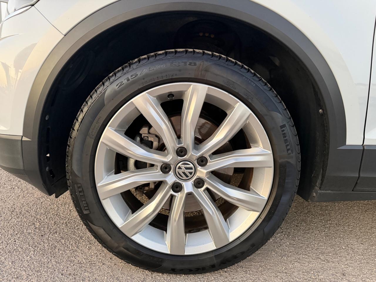 VOLKSWAGEN T-ROC 2.0 TDI 150 DSG 4MOTION TETTO