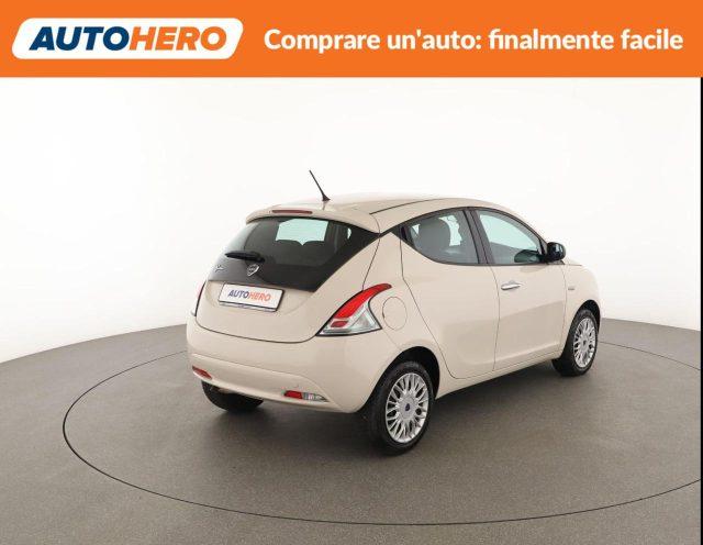 LANCIA Ypsilon 1.2 69 CV 5 porte Silver