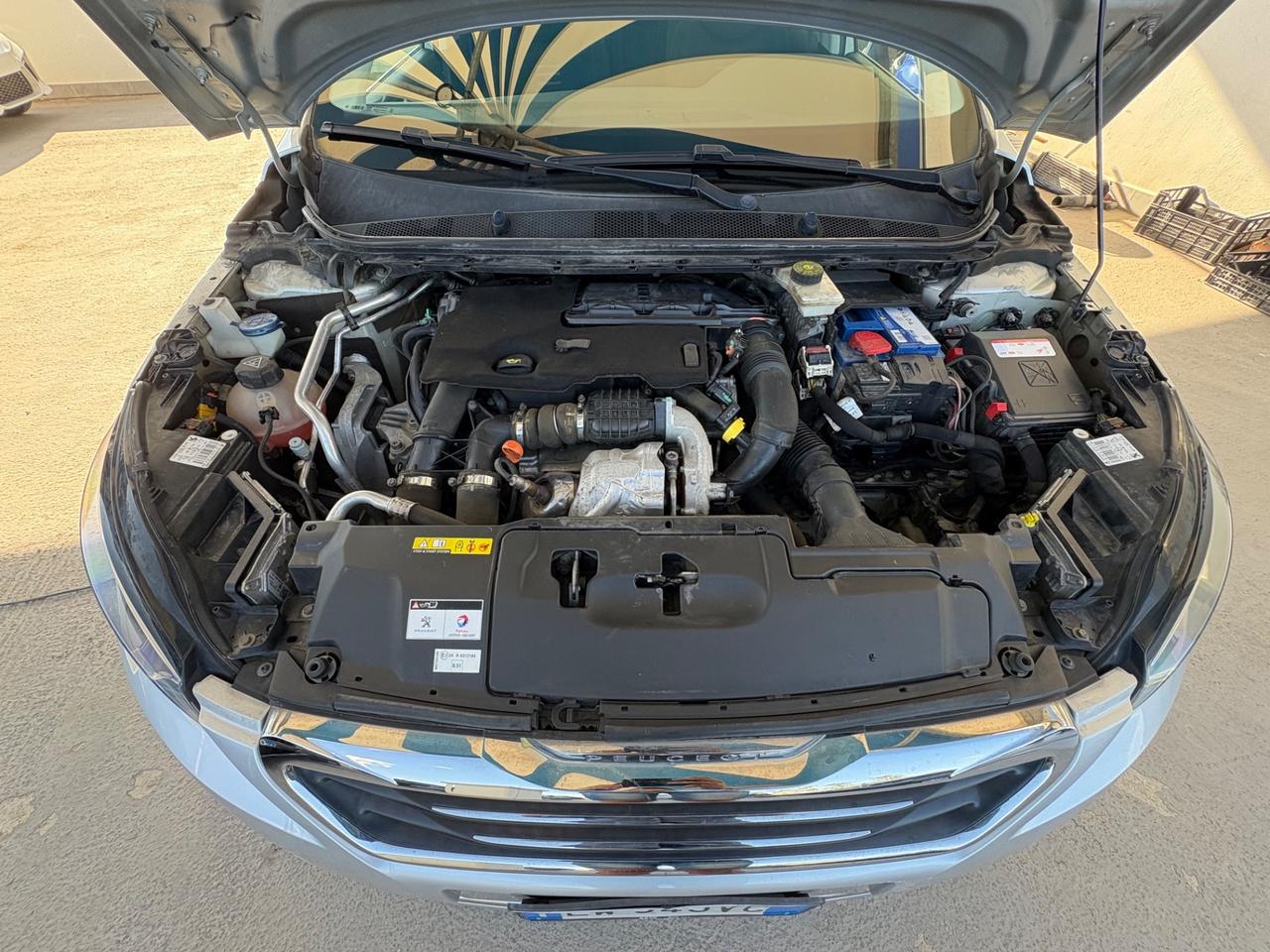 Peugeot 308 1.6 e-HDi 115 CV Stop&Start Allure