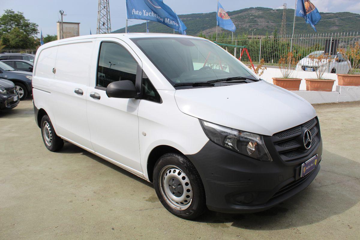 MERCEDES-BENZ Vito 110 CDI