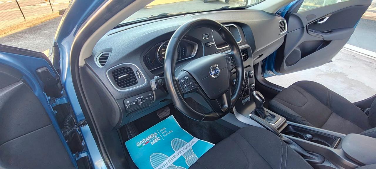 Volvo V40 1.6D Cross Country "AUTOMATICA"