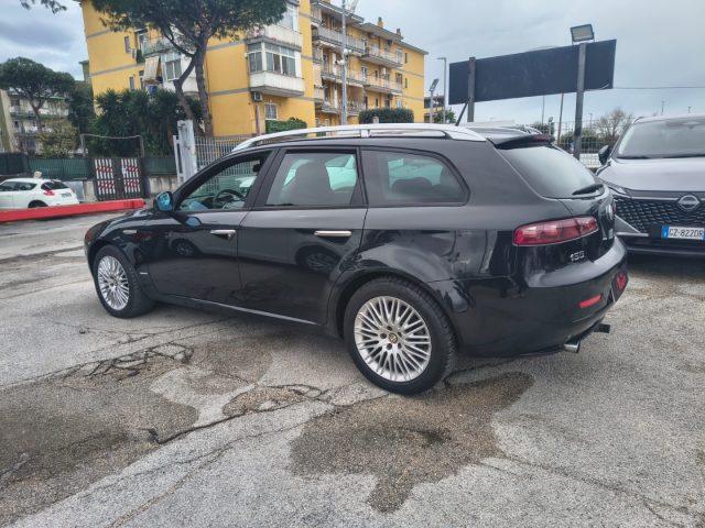 ALFA ROMEO 159 1.9 JTDm 16V Sportwagon Sport