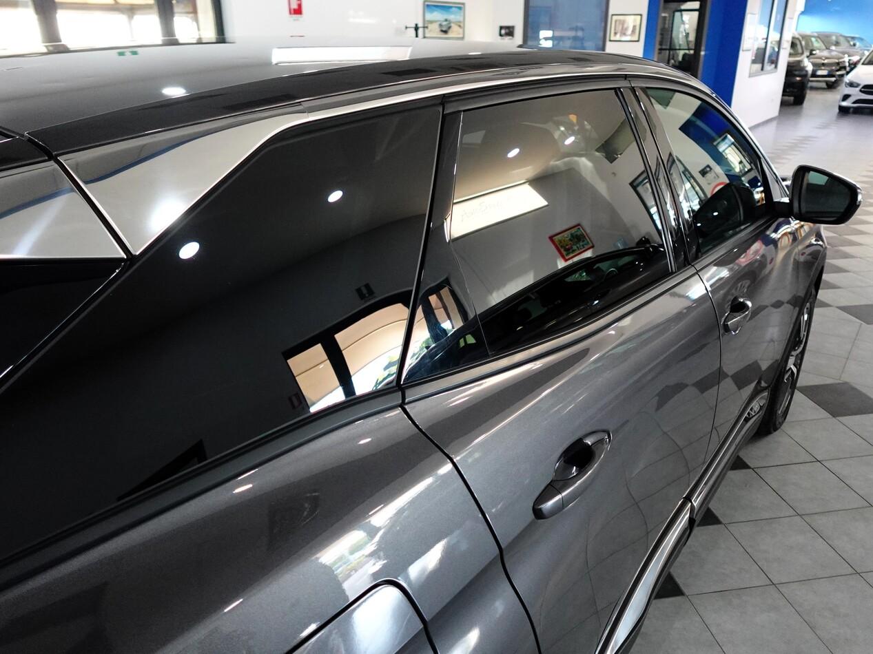 Peugeot 3008 II 1.5 BlueHDI 130 CV ALLURE