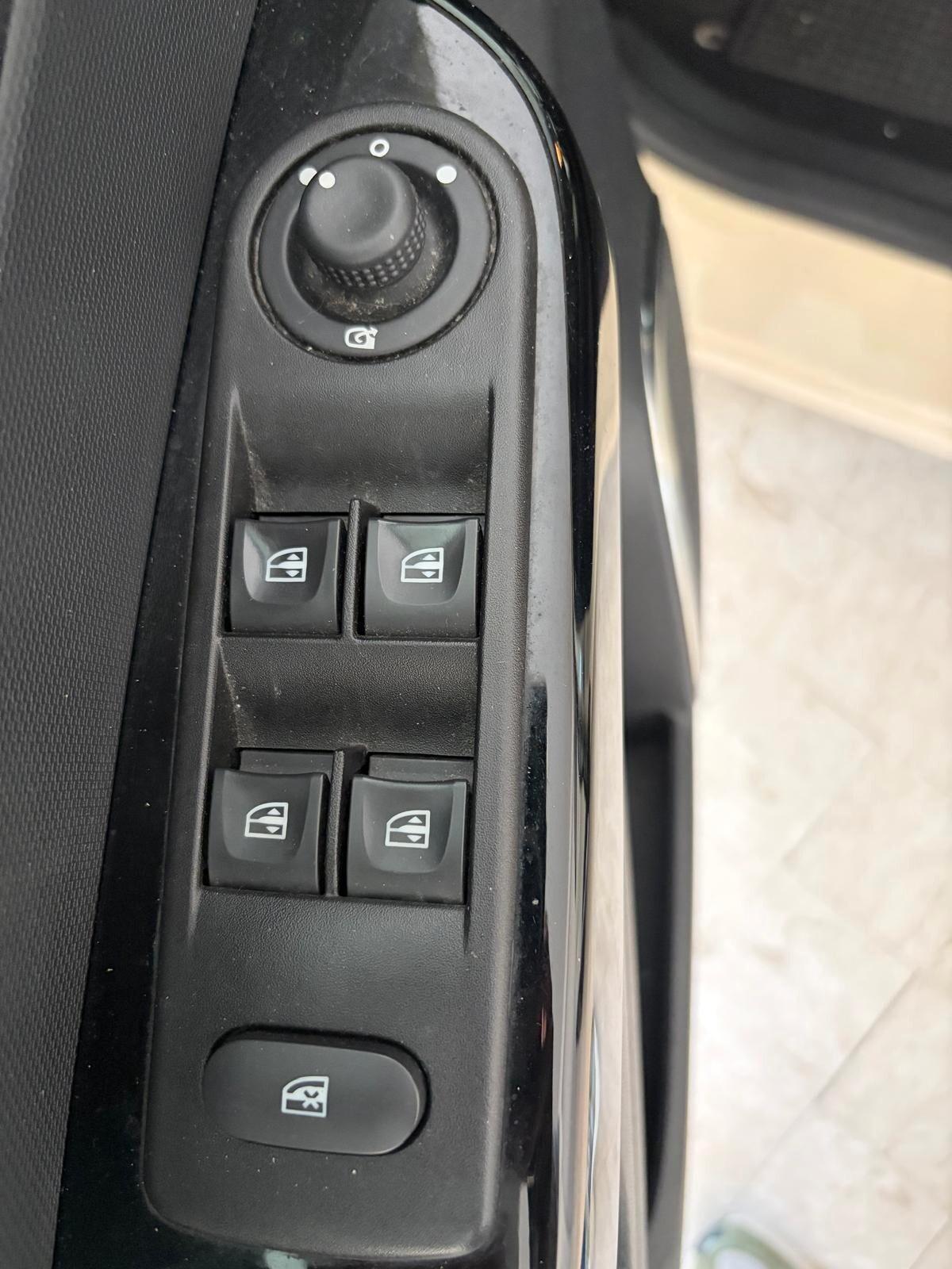 RENAULT CAPTUR 1.5 DCI 90 CV ENERGY R-LINK