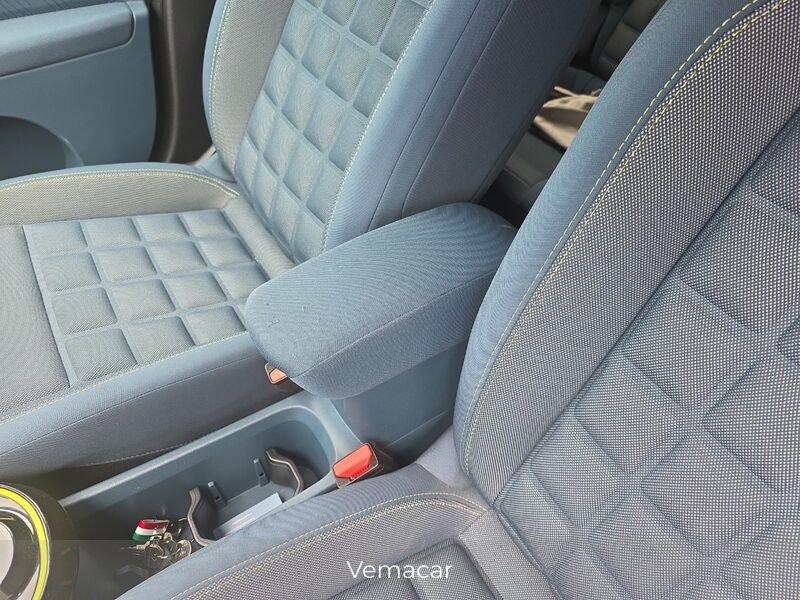 FIAT Grande Panda Elettrica La Prima 15mila km iva esposta