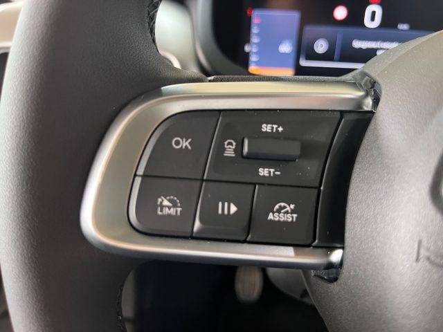 JEEP Avenger 1.2 T Summit "18 BLACK/F.LED/TELEC.+PARK PLUS