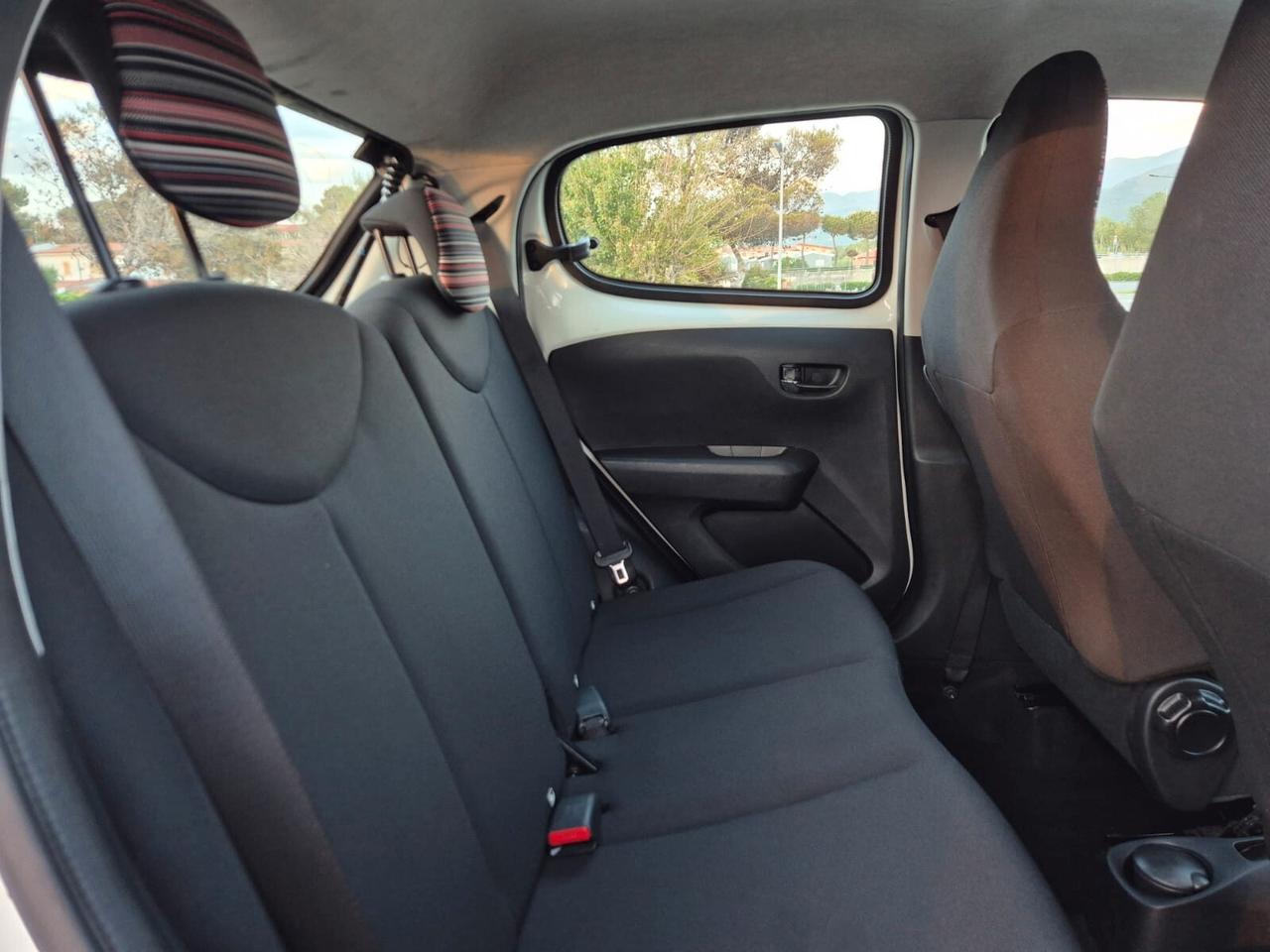 Citroen C1 VTi 72 S&S 5 porte Shine