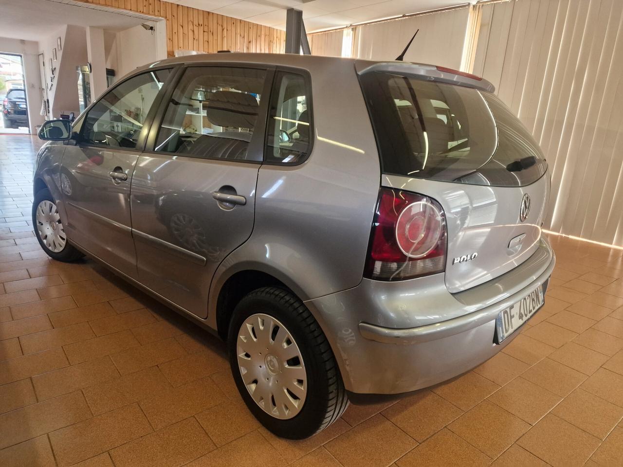 Volkswagen Polo 1.4/80CV 16V 5p. Comfortline