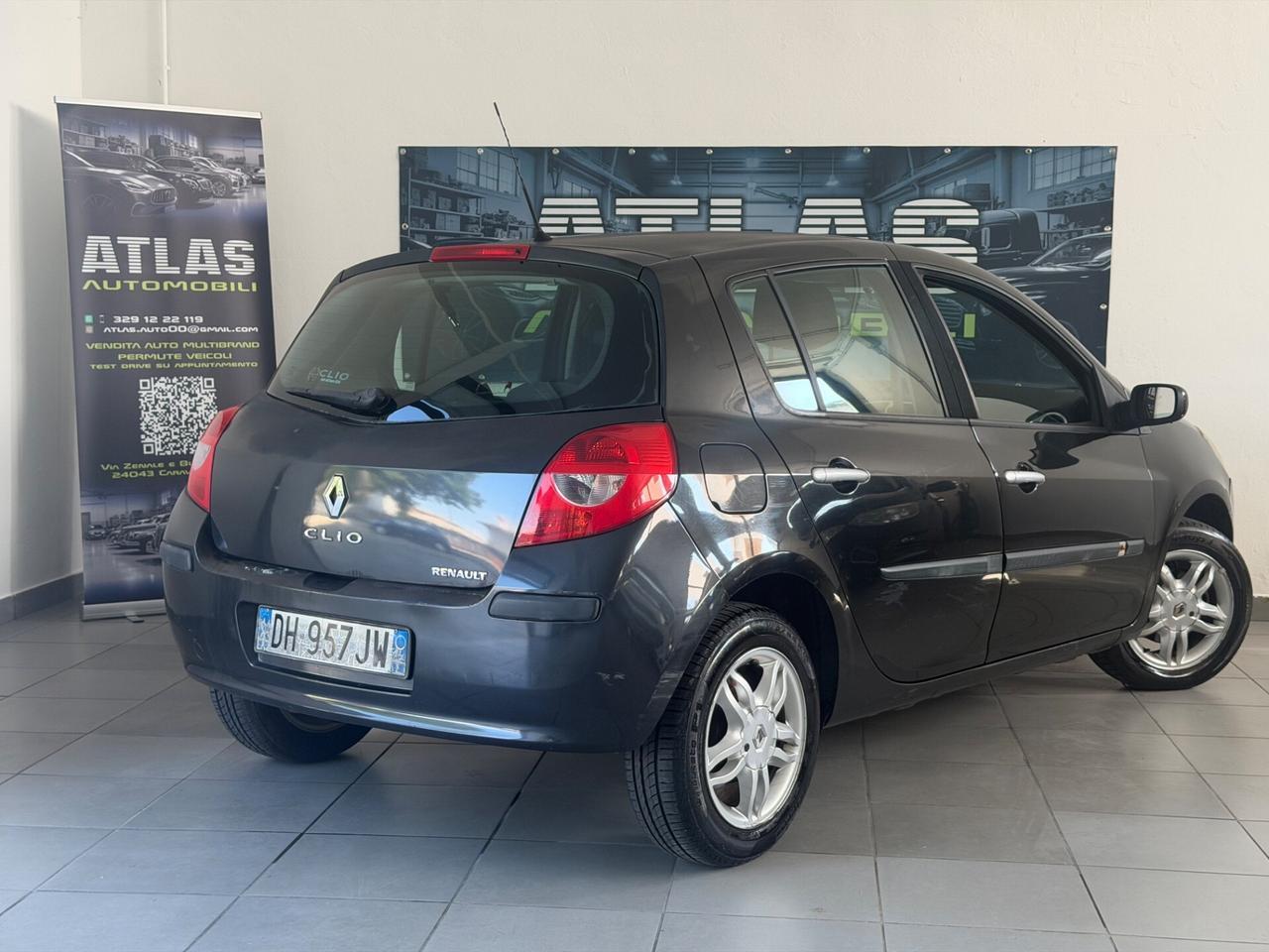 Renault Clio 1.2 16V 5 porte Luxe