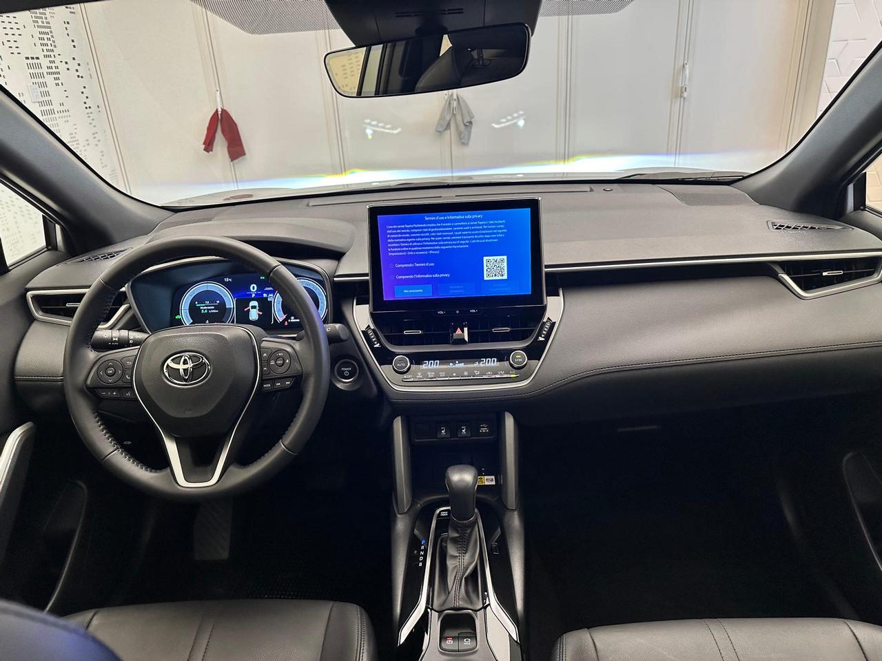 Toyota Corolla Cross 2.0h Lounge Light 2wd 197cv