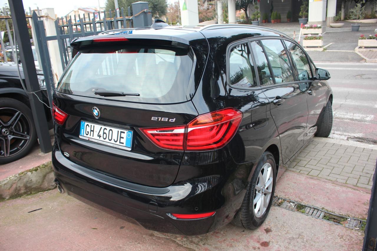 Bmw 216d-7 posti*PREZZO VERO*crono tagliandi-unipro