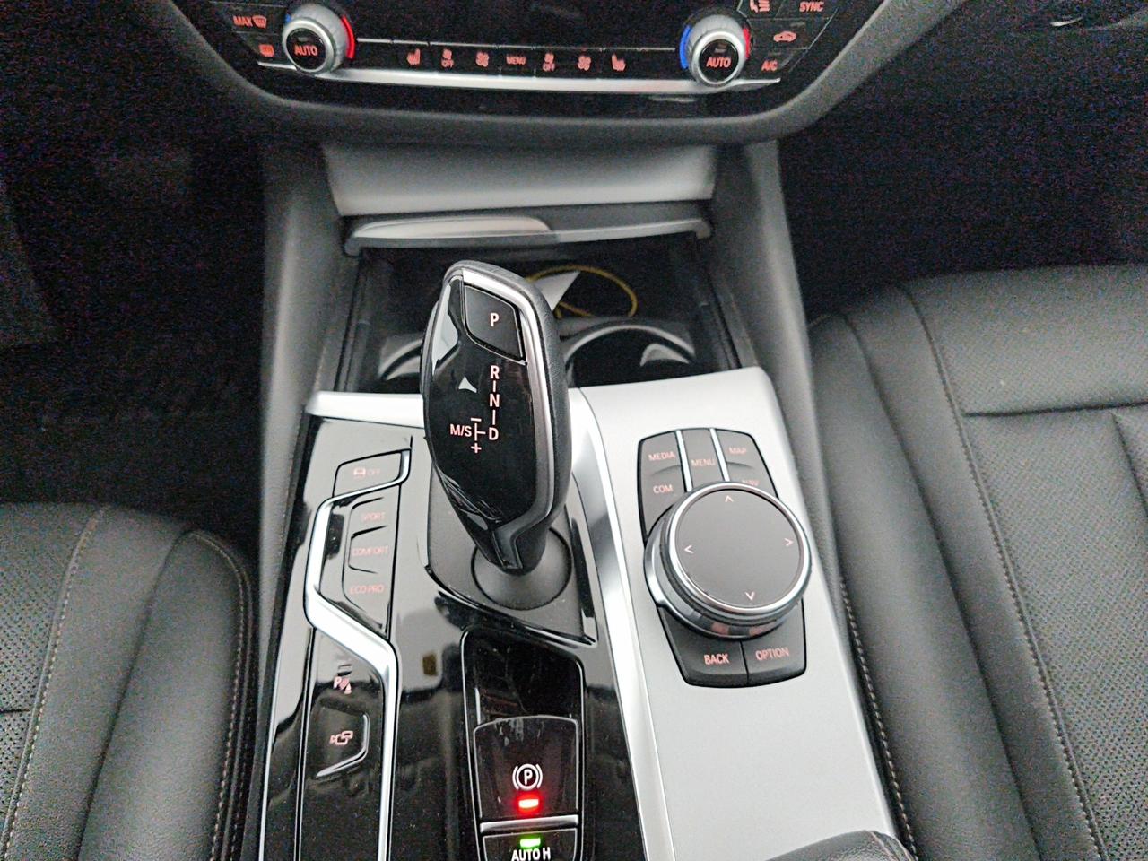 BMW Serie 5 520d xDrive Berlina 48V Business