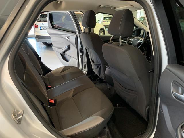 FORD Focus 1.6 120 CV GPL SW Titanium