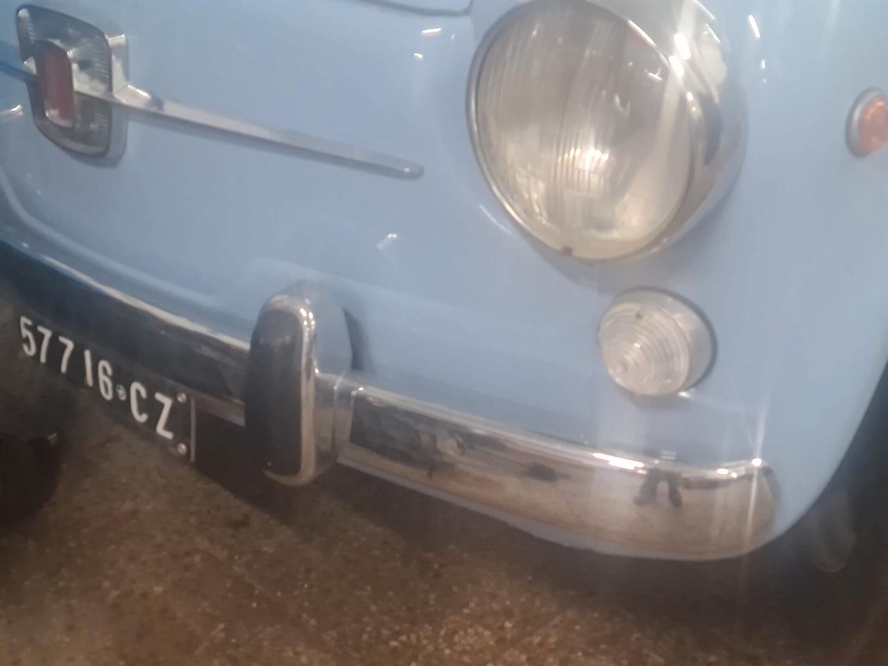 Fiat 600 Fanalone anno 1969