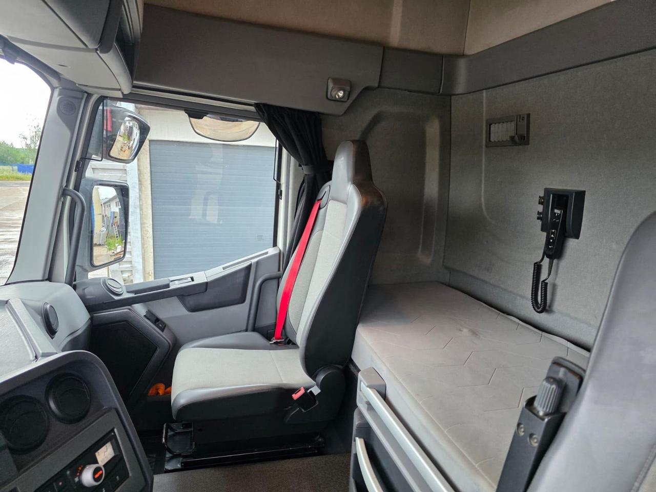 RENAULT T460 Retarder Euro 6 Automatico