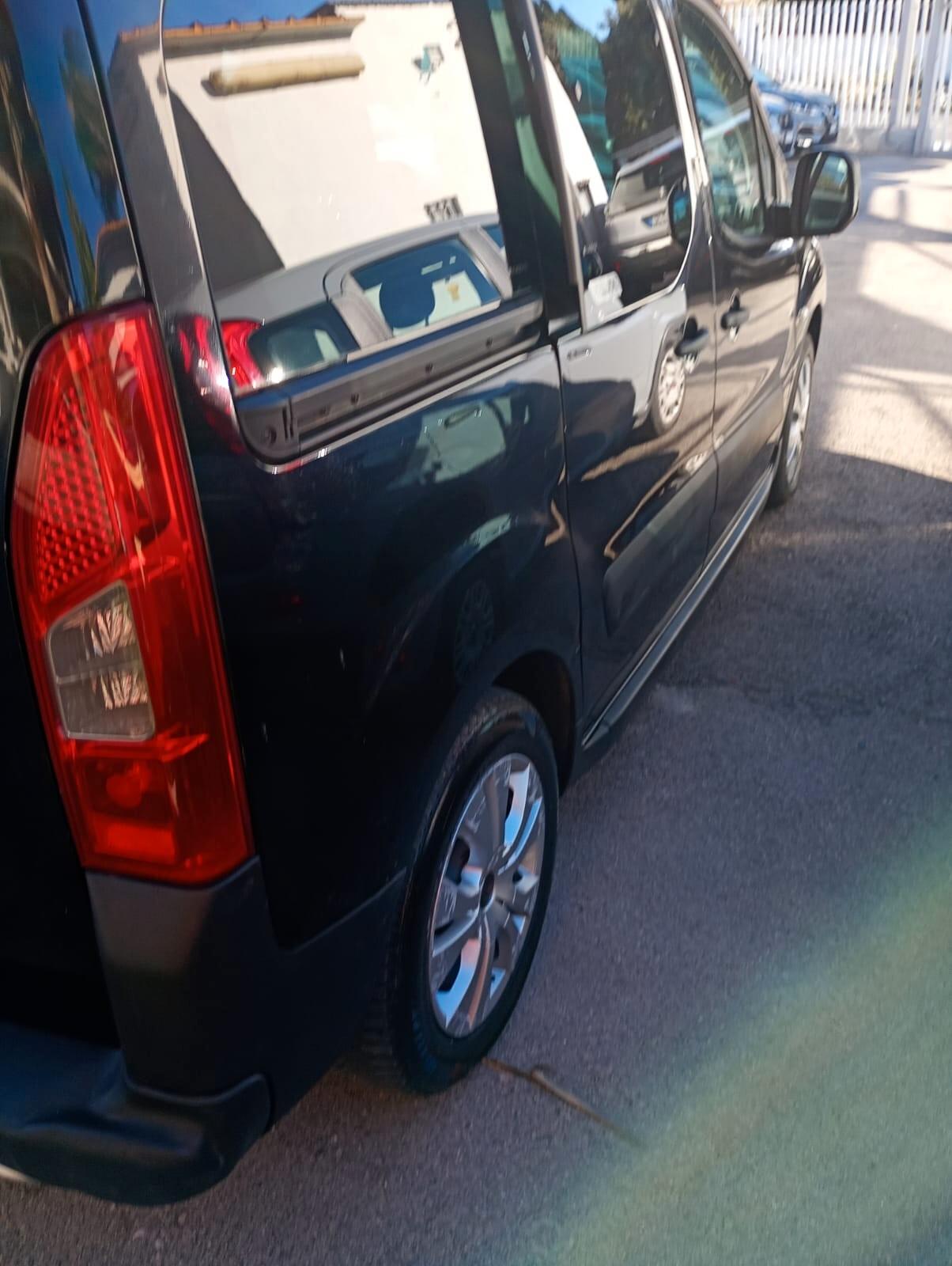 Citroen Berlingo 1.6 HDi 90CV XTR Theatre 2012 full