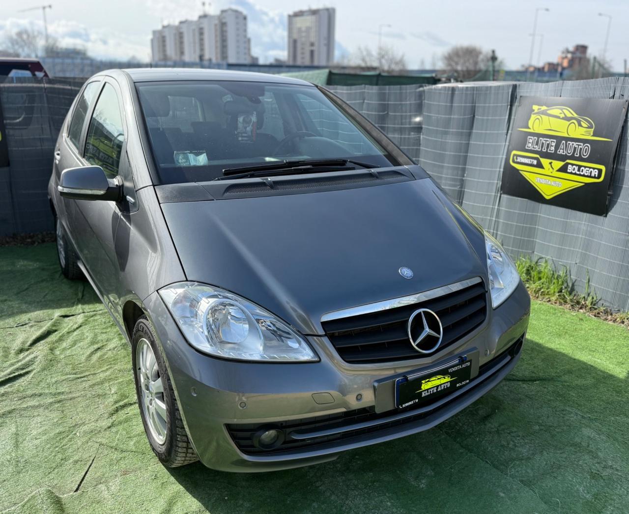 Mercedes CLASSE A 160 BENZINA 2011 BLUEFFICENCY NEOPATENTATI