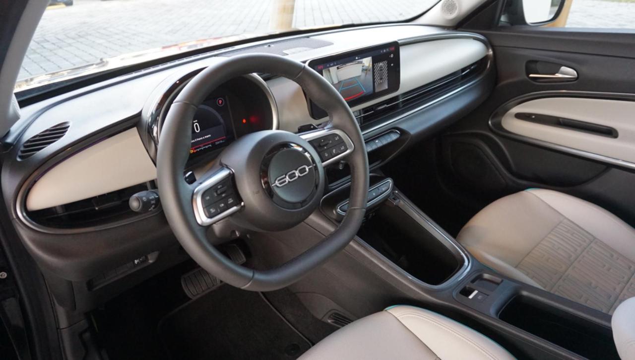 Fiat 600 Hybrid 100 CV DCT MHEV La Prima