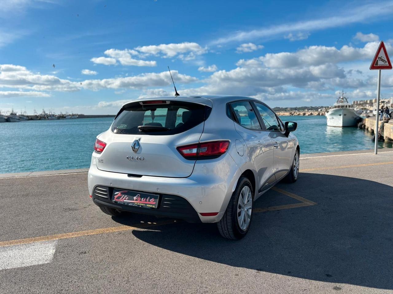 Renault Clio 1.5 dCi 75cv