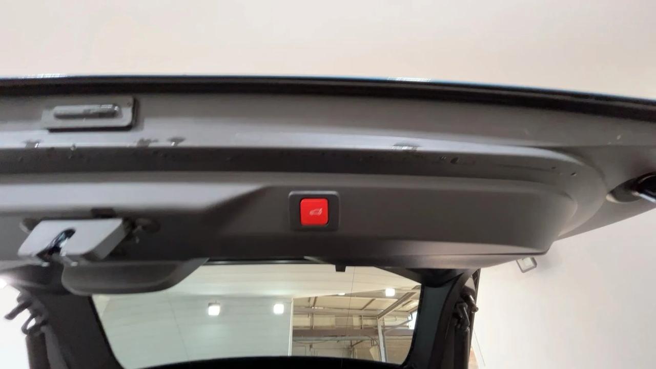 Peugeot 3008 3008 1.2 hybrid GT 145cv e-dcs6