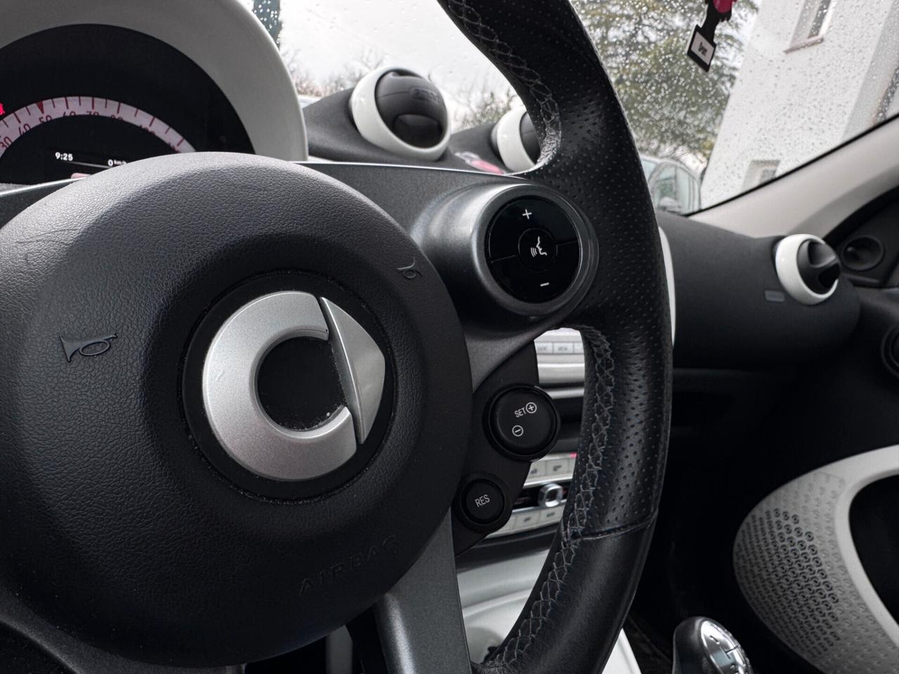 Smart ForFour 70 1.0 BENZINA - PREZZO PROMO FINANZ. !!