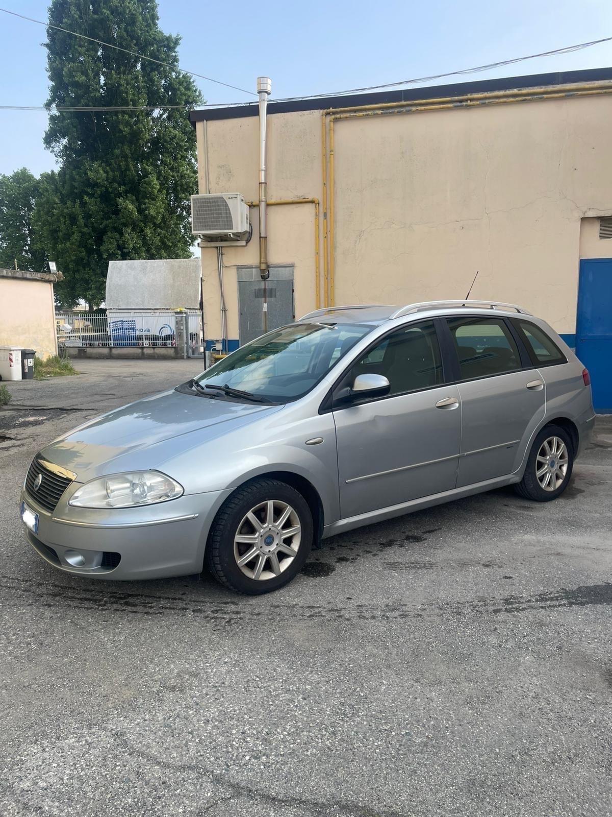 Fiat Croma 1.9 Multijet Emotion