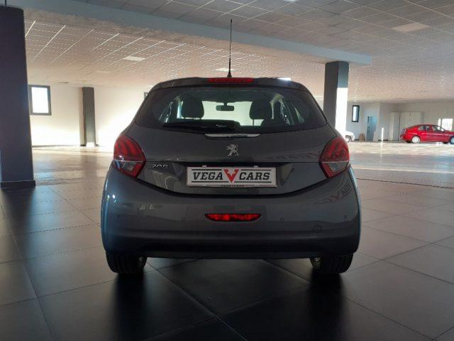 PEUGEOT 208 PureTech 82 5p. GPL Allure