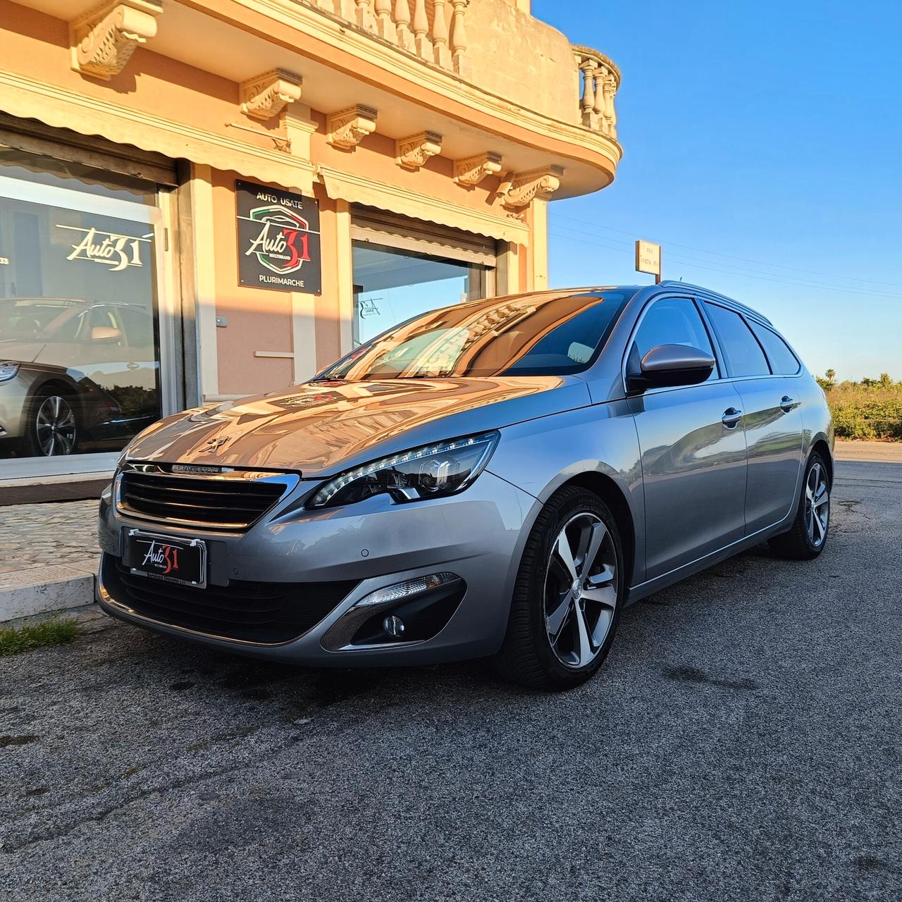 Peugeot 308 BlueHDi 150 S&S SW Allure