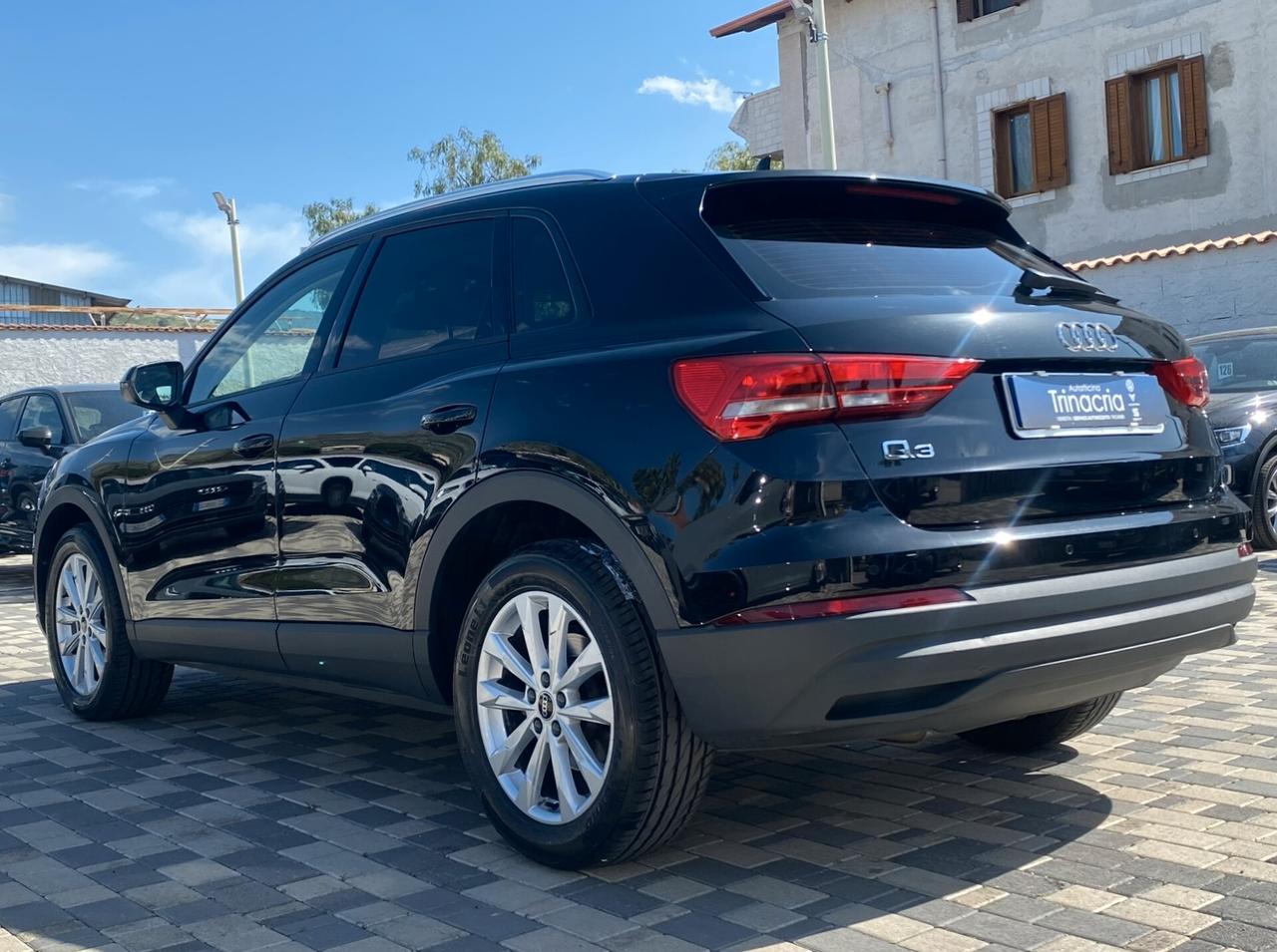 Audi Q3 Business 2.0 TDI 150CV S tronic 35