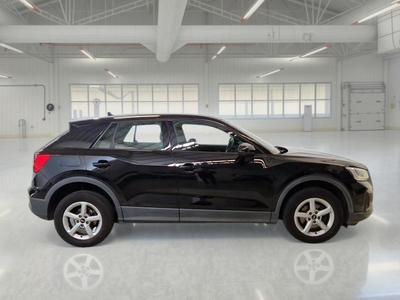 AUDI Q2 2.0 30 TDI BUSINESS S TRONIC SUV