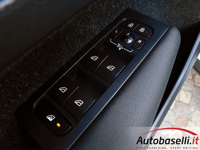 VOLVO XC40 2.0 D4 190CV AWD GEARTRONIC AUTOMATICA