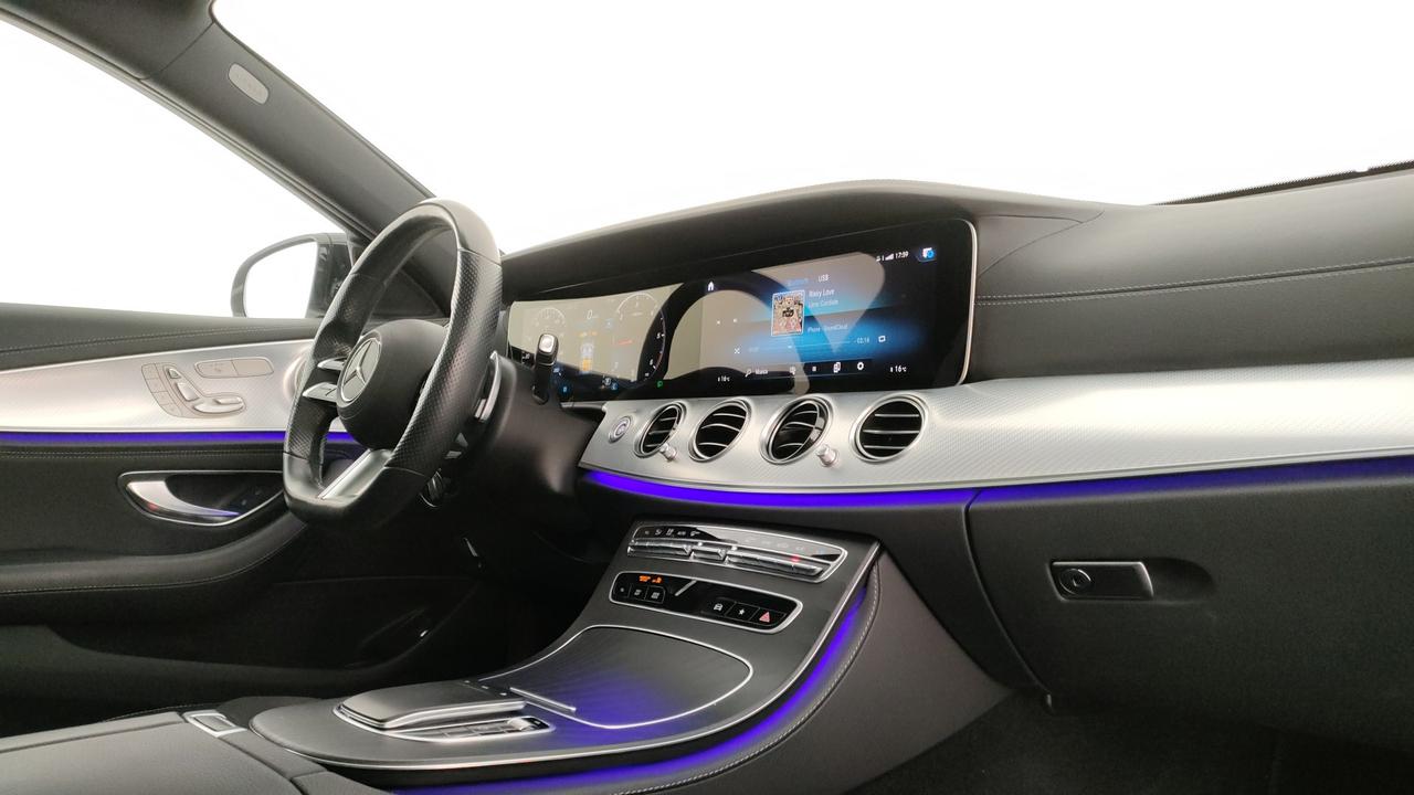 Mercedes-Benz E 220 d Premium 4matic auto my20