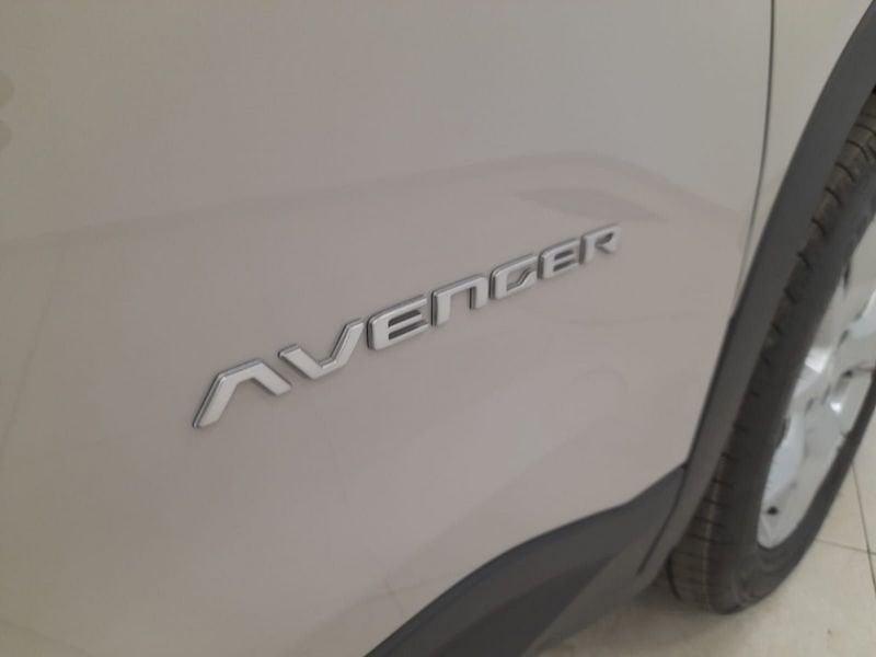 Jeep Avenger e-Hybrid 1.2 MHEV e-Hybrid Turbo Altitude