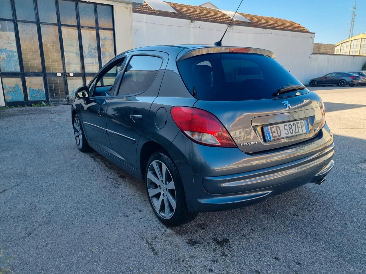 Peugeot 207 1.6 THP 156CV 5p. Allure