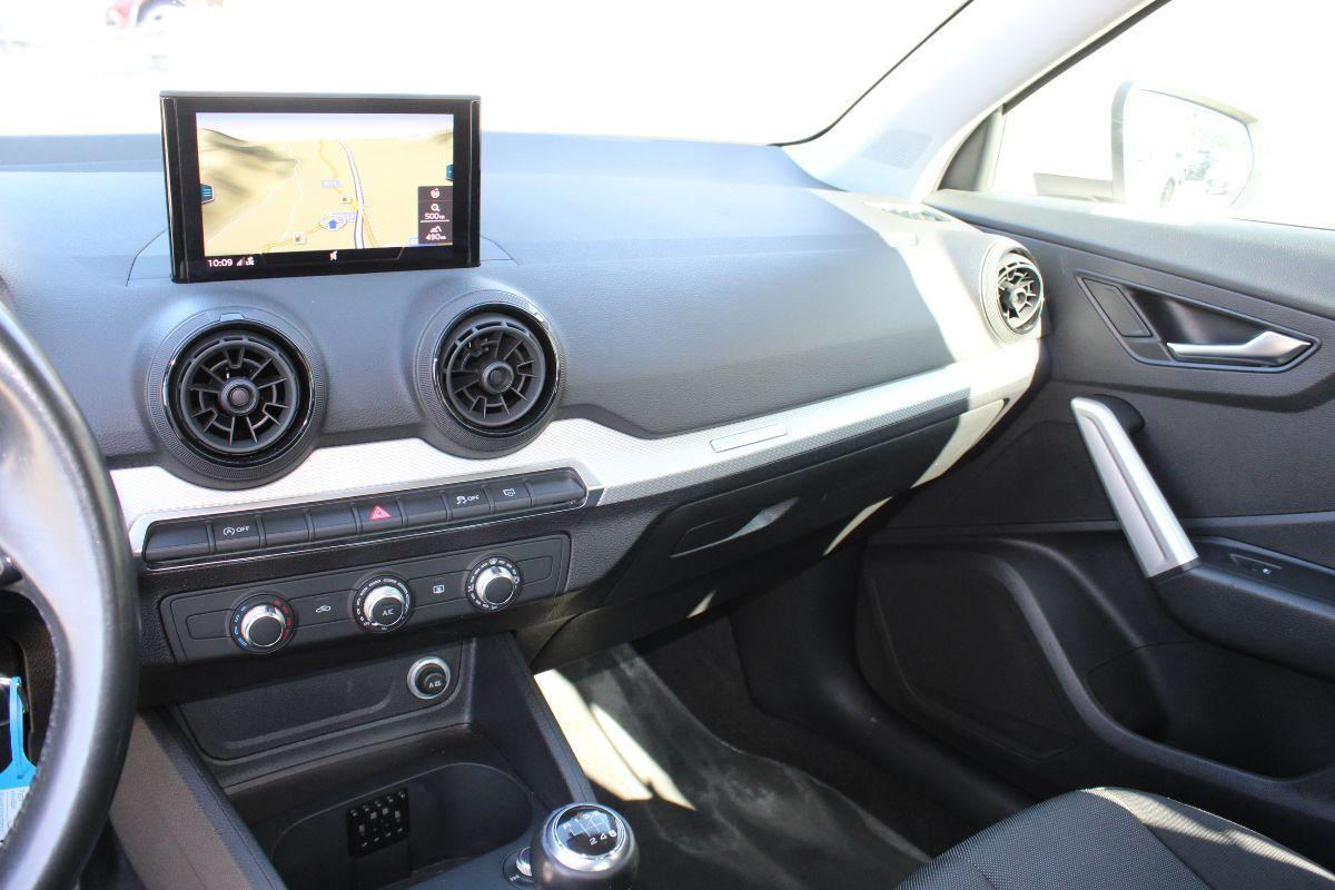 AUDI - Q2 - 1.6 TDI Design