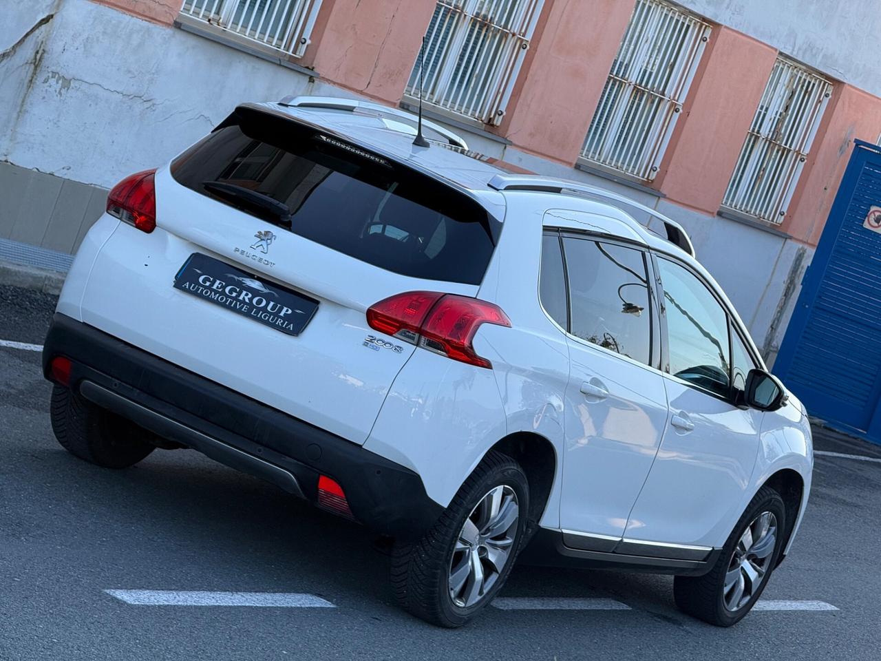 Peugeot 2008 1.6 e-HDi 92 CV -Allure -AUTOMATICA